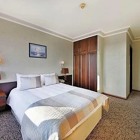 Sidonya Hotel