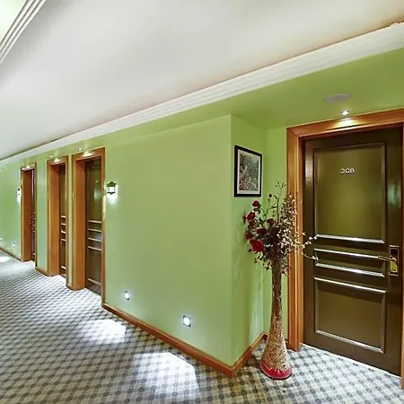 Sidonya Hotel