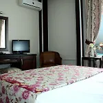 西多尼亚酒店 酒店